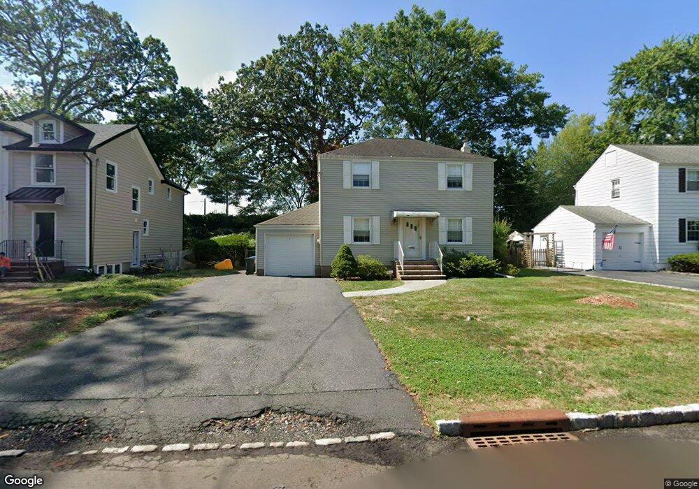 9 Concord Dr, Livingston, NJ 07039 - photo 1