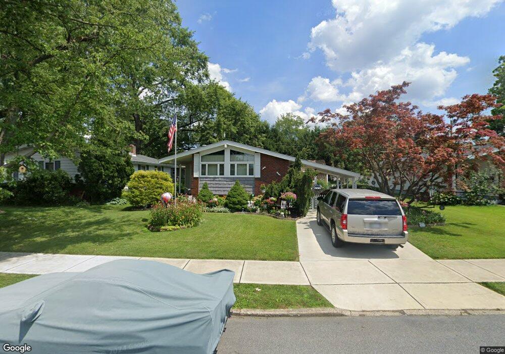 1578 Kadel Dr, Bethlehem, PA 18018 - photo 1