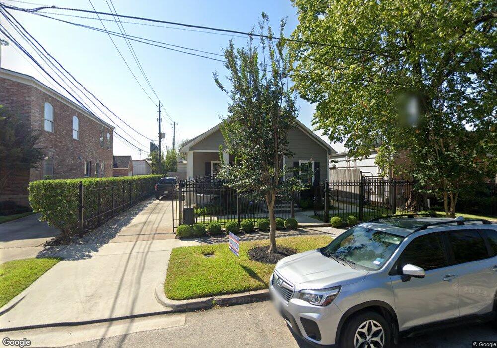110 E 4th St, Houston, TX 77007 - photo 1