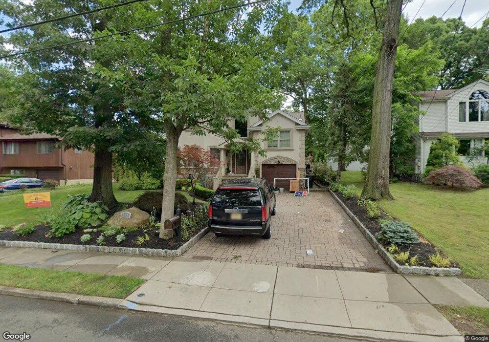 498 Marion Ln, Paramus, NJ 07652 - photo 1