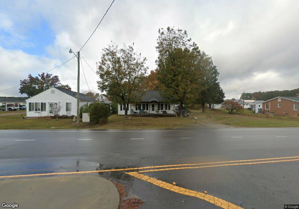 2006 W Main St, Williamston, NC 27892 - photo 1