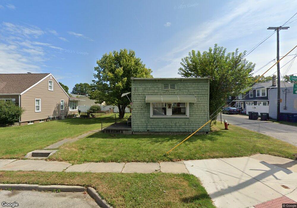 5702 Edgewater Dr, Toledo, OH 43611 - photo 1