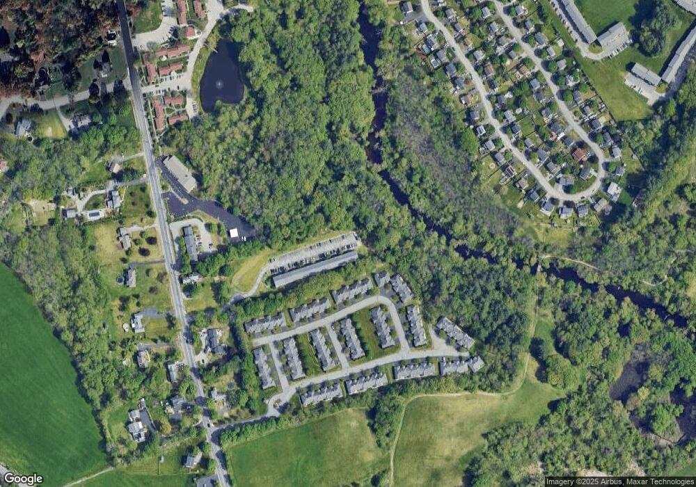 105 Lafond Ln unit 5, Dracut, MA 01826 - photo 1