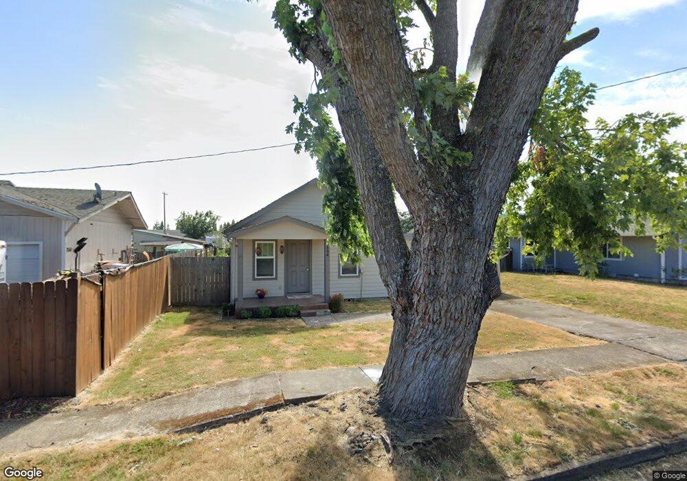 154 N 2nd St, Creswell, OR 97426 - photo 1