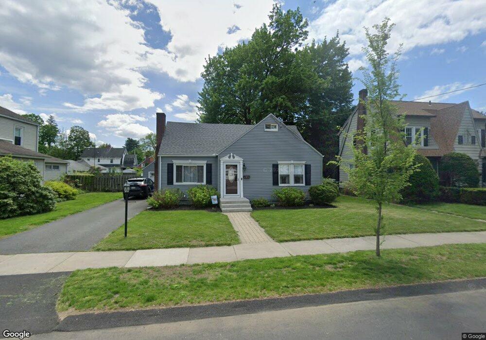 32 Rochelle St, West Springfield, MA 01089 - photo 1