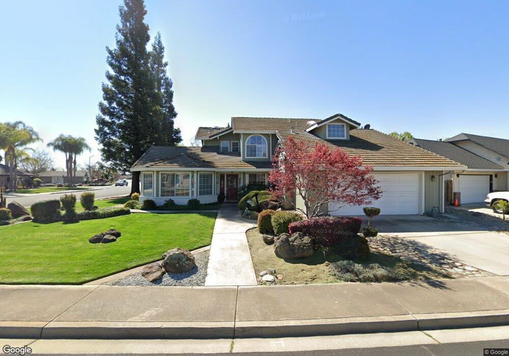 2005 Rapunzel Ct, Oakdale, CA 95361 - photo 1