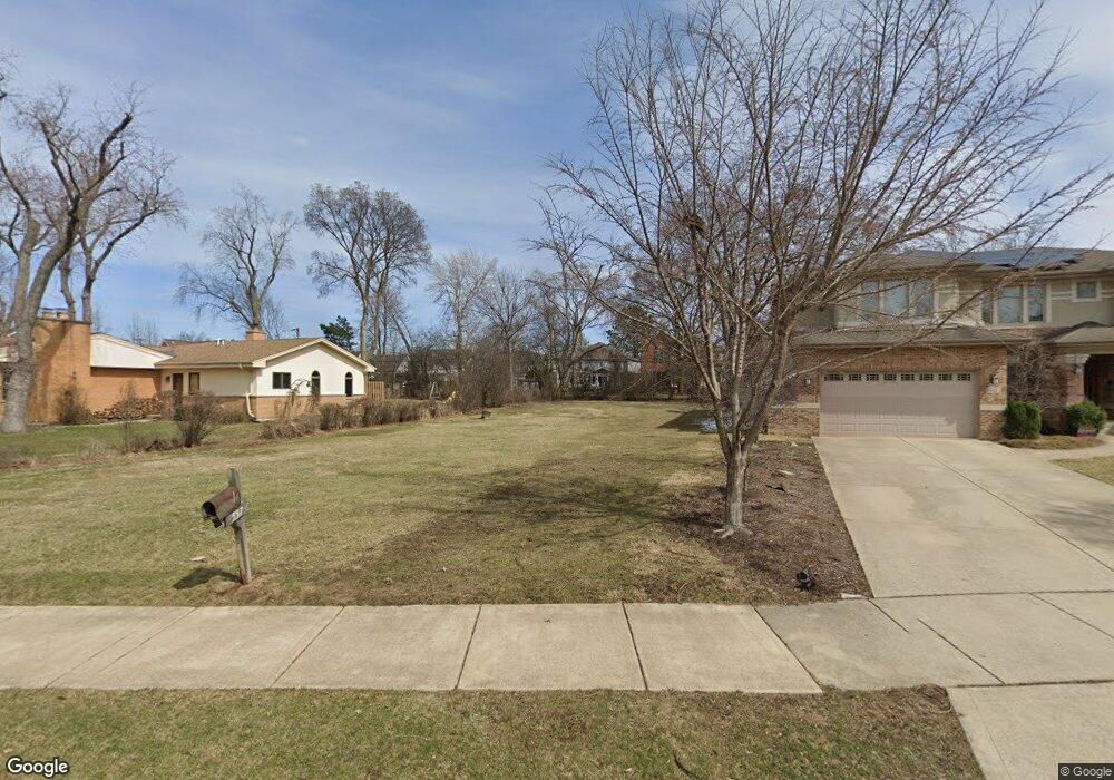 557 S Rex Blvd, Elmhurst, IL 60126 - photo 1