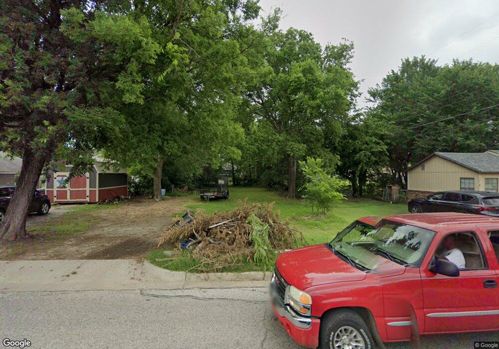 207 10th Ave SE, Ardmore, OK 73401 - photo 1