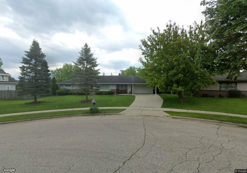 4339 Aarons Place, West Bend, WI 53090 - photo 1