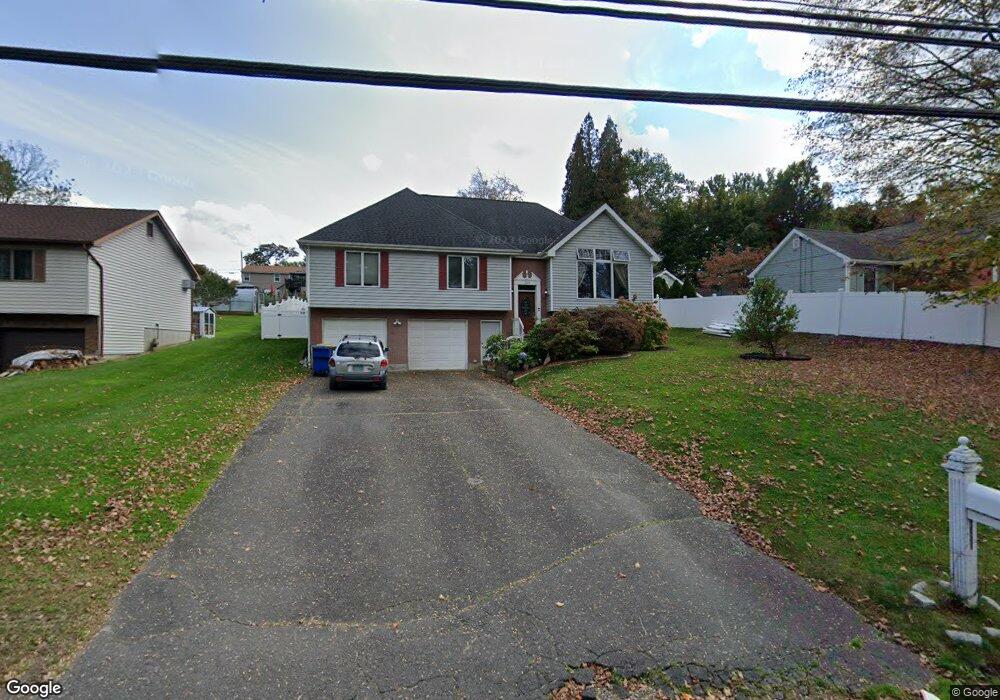 399 Bradley Ave, Waterbury, CT 06708 - photo 1