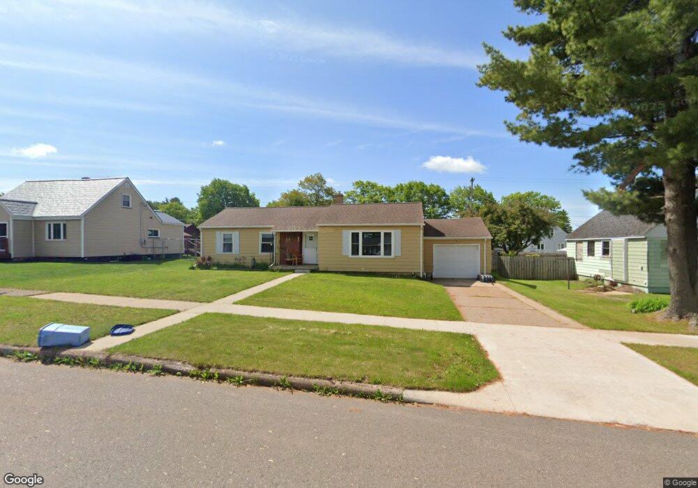 712 Duncan Ave, Ishpeming, MI 49849 - photo 1