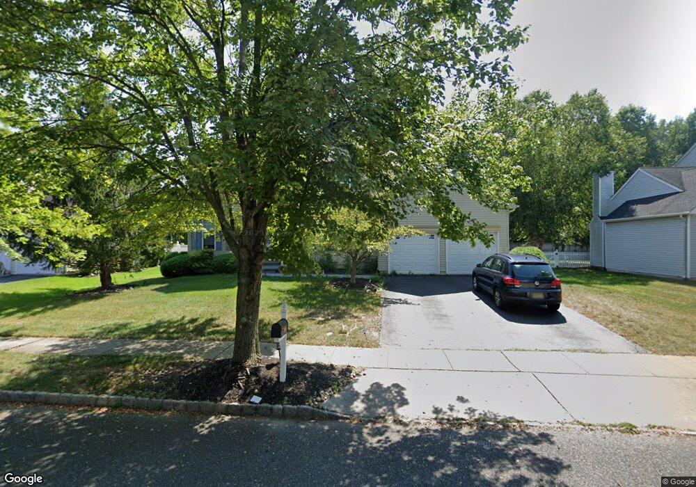 7 Pemberton Ln, East Windsor, NJ 08520 - photo 1