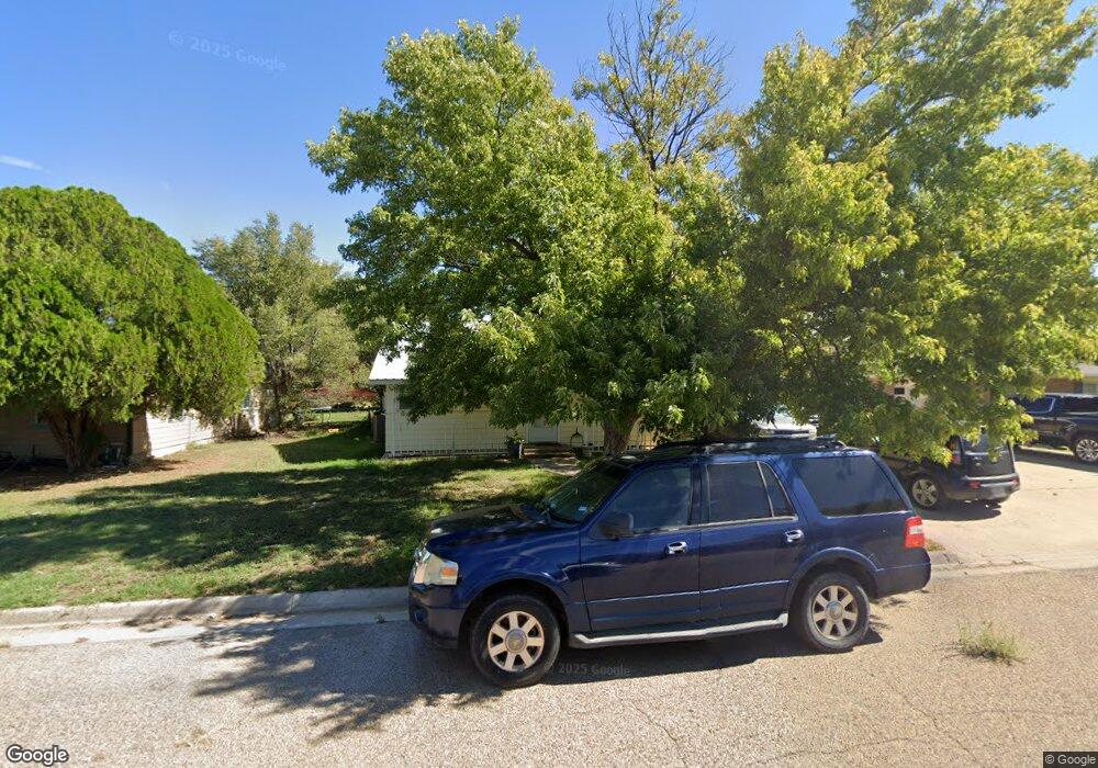 514 Spruce Ave, Dumas, TX 79029 - photo 1