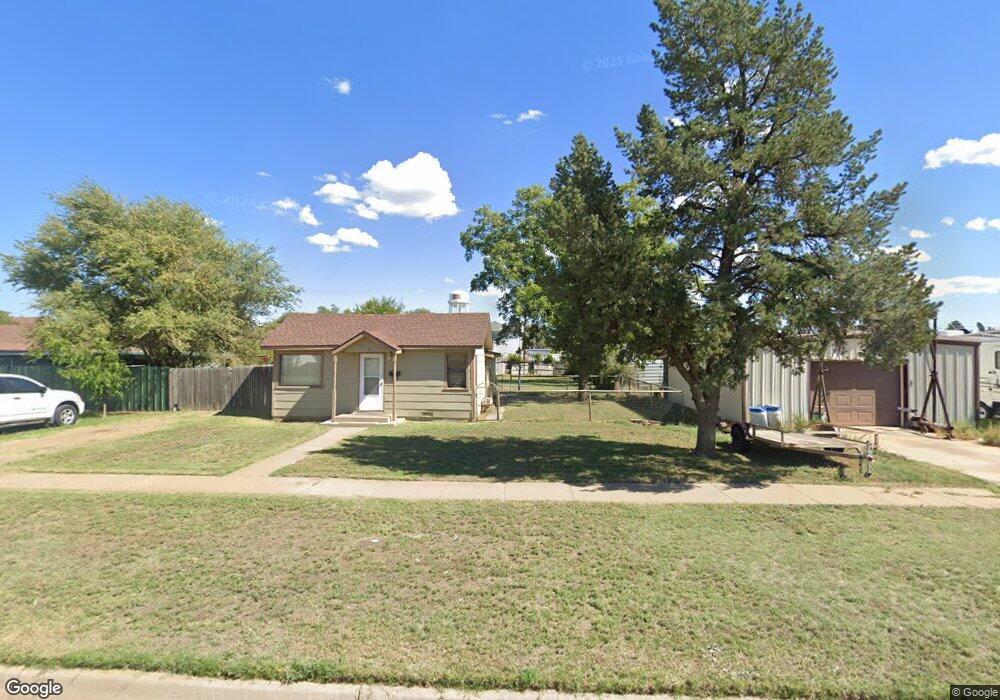 314 Binkley Ave, Dumas, TX 79029 - photo 1