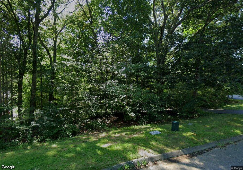 11 Duchess Dr, Old Lyme, CT 06371 - photo 1