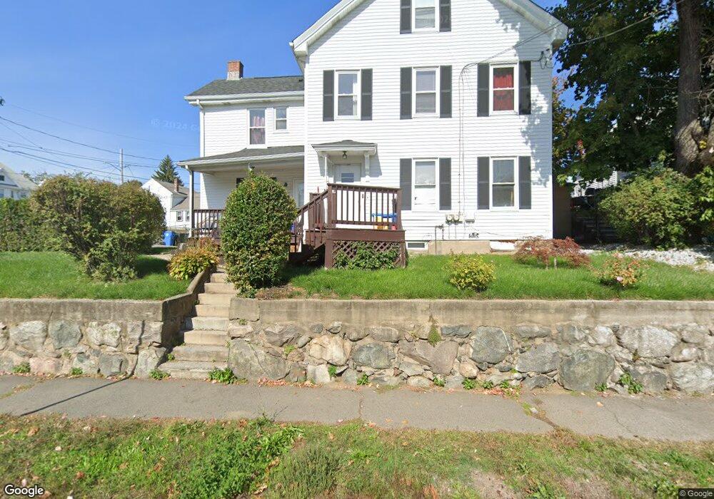 319 Grove St unit 2, Waltham, MA 02453 - photo 1