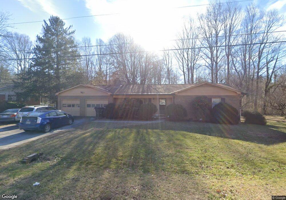 118 Greenfield Ln, Hendersonville, NC 28792 - photo 1