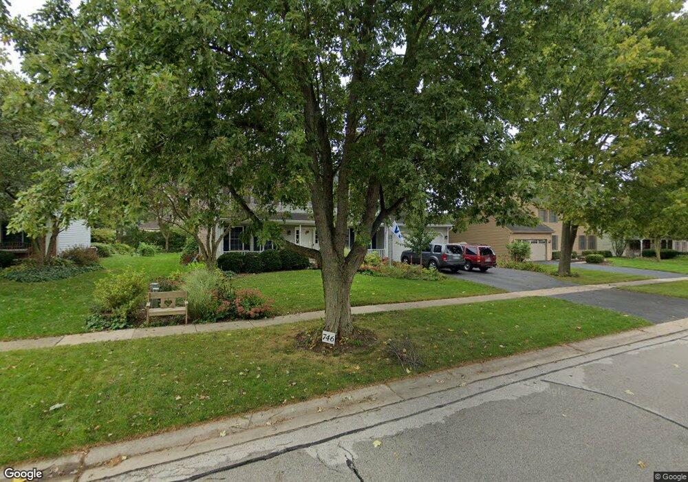 746 Newberry Dr, Batavia, IL 60510 - photo 1