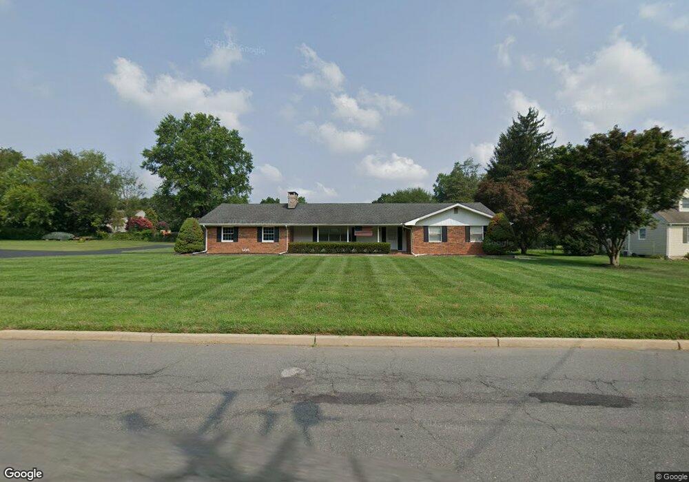 664 Ridge Rd, Monmouth Junction, NJ 08852 - photo 1