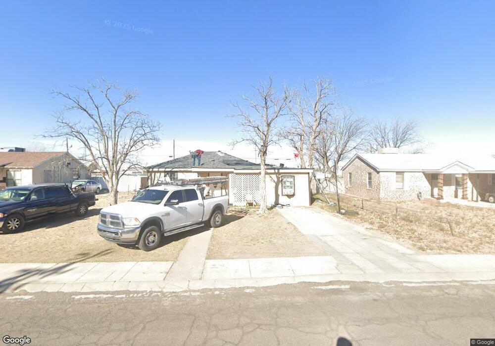 1213 N Cochran St, Hobbs, NM 88240 - photo 1