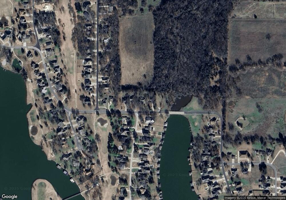 310 Kiowa Dr N, Gainesville, TX 76240 - photo 1