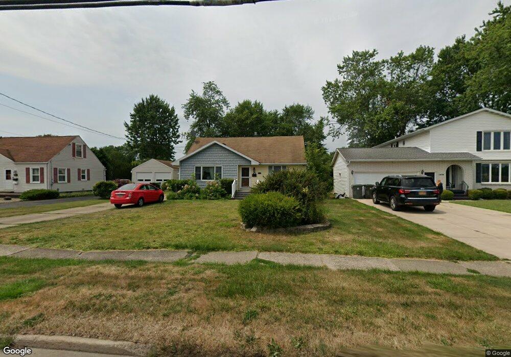 1432 Nash Rd, North Tonawanda, NY 14120 - photo 1