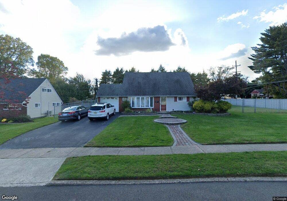 157 Upper Orchard Dr, Levittown, PA 19056 - photo 1