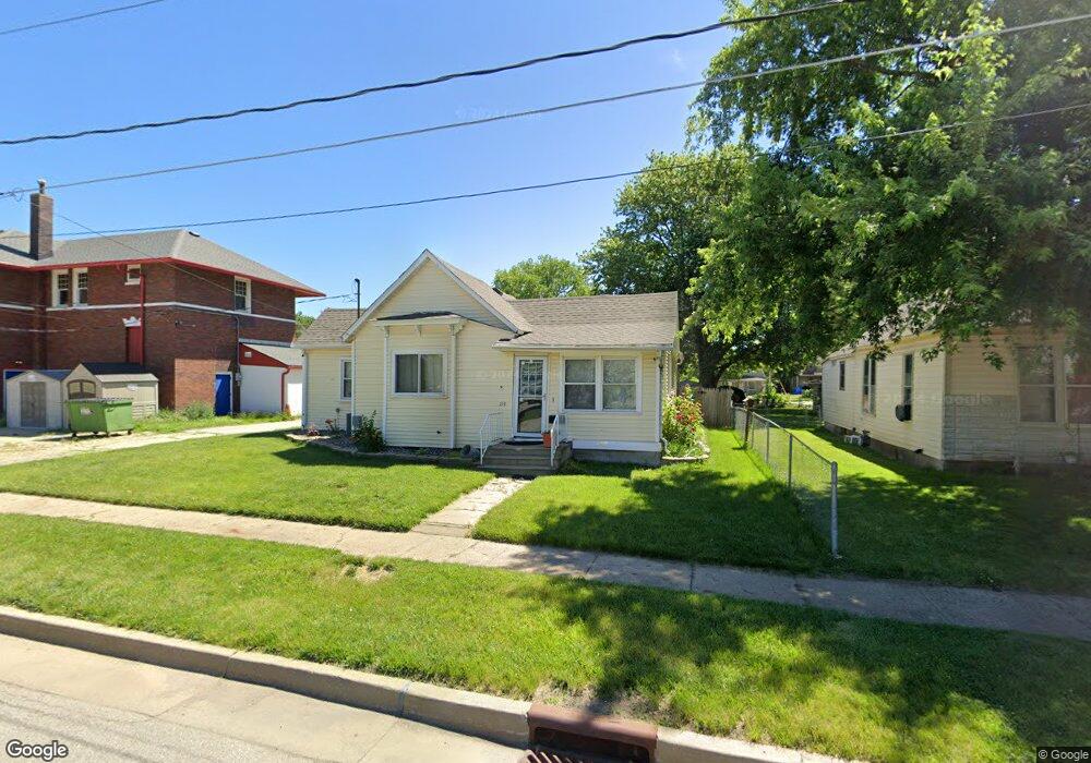 119 E 28th St, Des Moines, IA 50317 - photo 1
