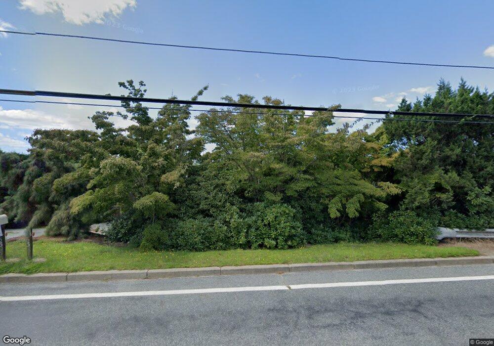 53 W Main Rd, Little Compton, RI 02837 - photo 1