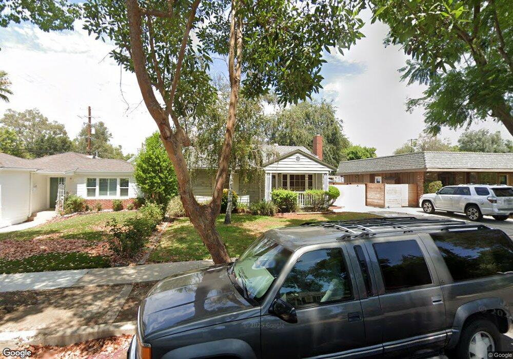 21325 Lopez St, Woodland Hills, CA 91364 - photo 1