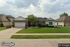 2704 Westport Dr, Springfield, IL 62711