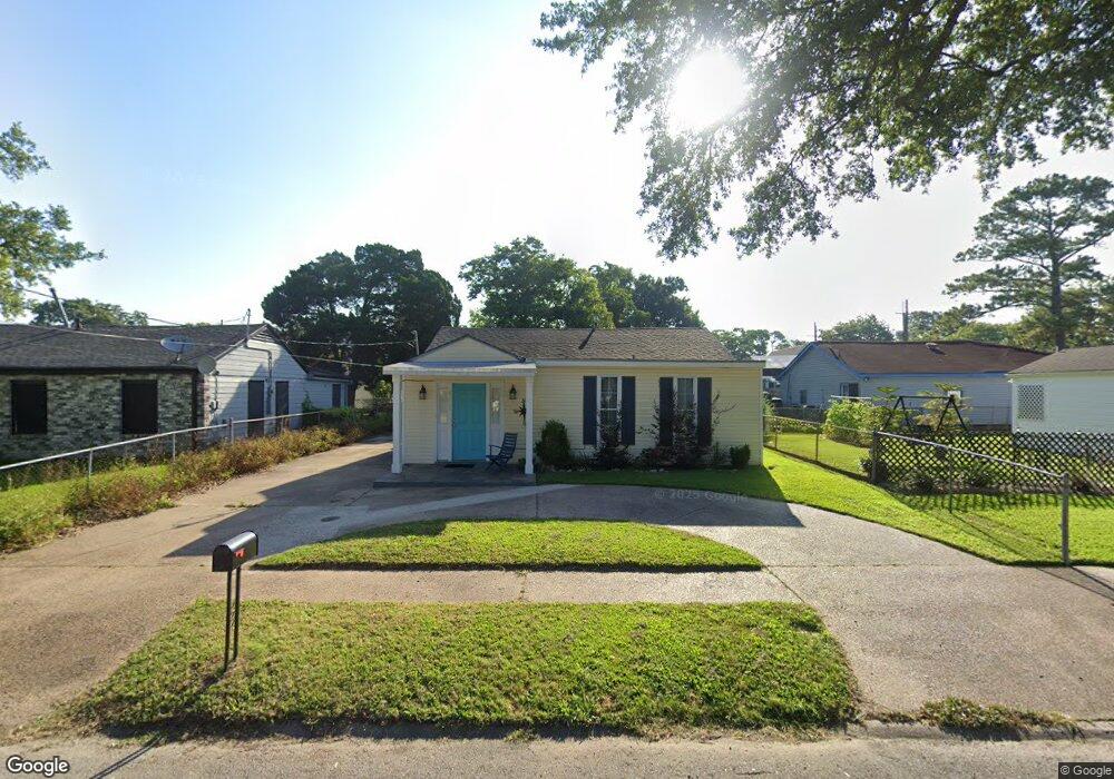 4515 Montegut Dr unit 1, New Orleans, LA 70126 - photo 1