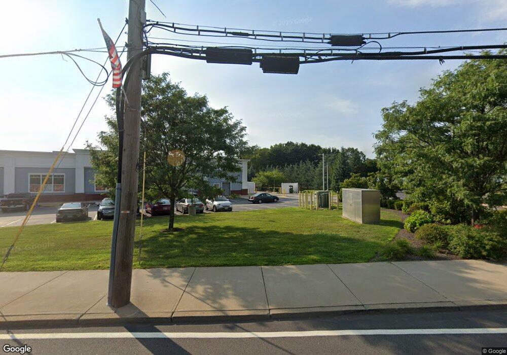 1097 Mendon Rd, Woonsocket, RI 02895 - photo 1