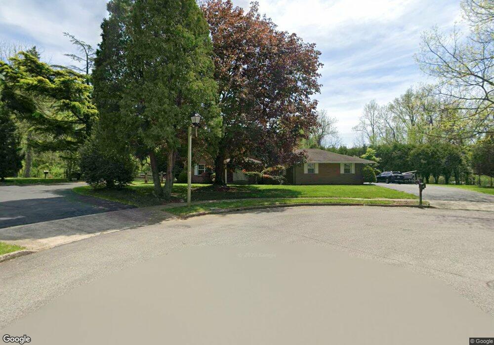 8 Vera Ln, Conshohocken, PA 19428 - photo 1