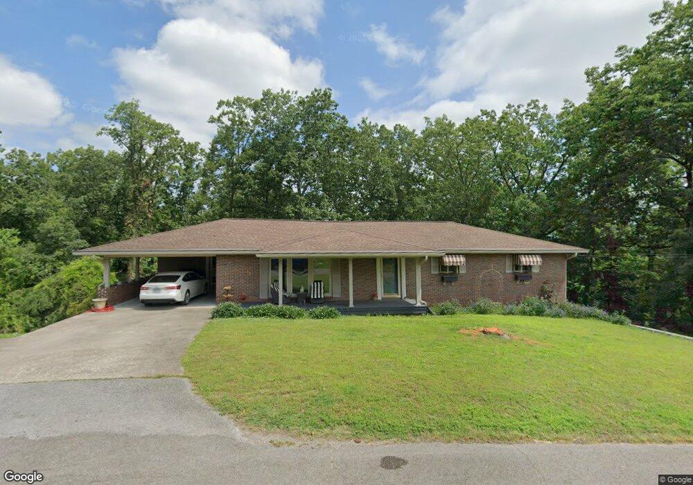 213 Jomah Dr, Rossville, GA 30741 - photo 1
