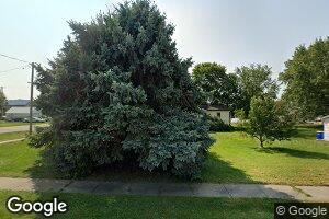 301 W Elm St, Lone Tree, IA 52755
