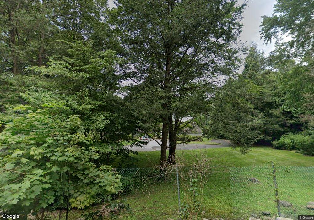 31 Topstone Rd, Redding, CT 06896 - photo 1