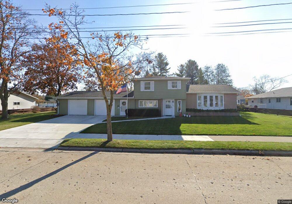 2311 36th St, Two Rivers, WI 54241 - photo 1