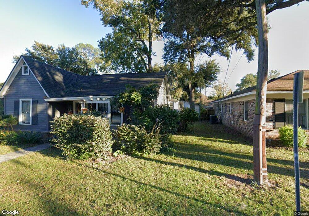 102 Virginia Ave, Savannah, GA 31404 - photo 1