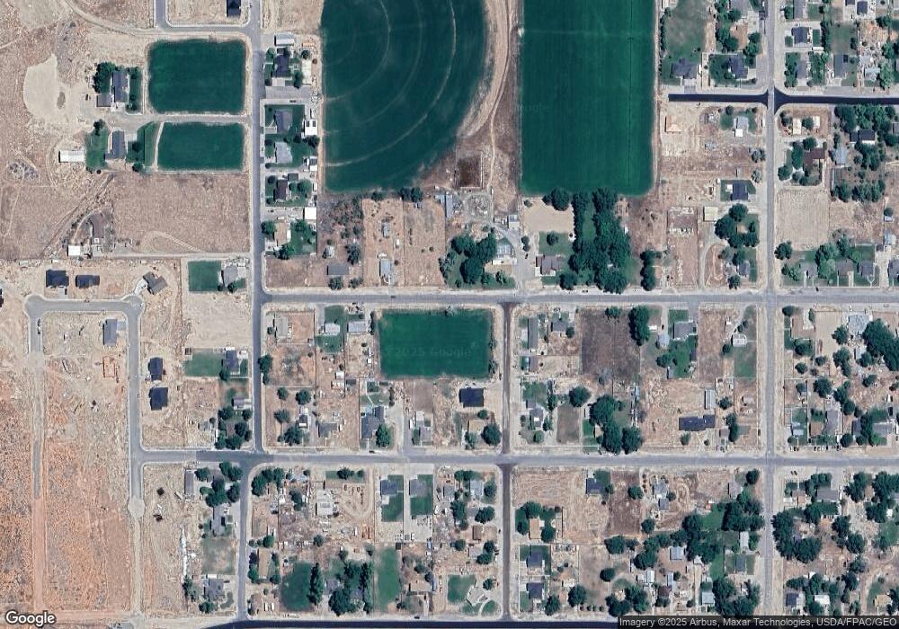 325 W 100 S, Gunnison, UT 84634 - photo 1