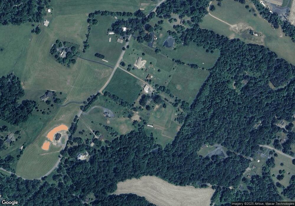 325 Glass Hollow Rd, Afton, VA 22920 - photo 1