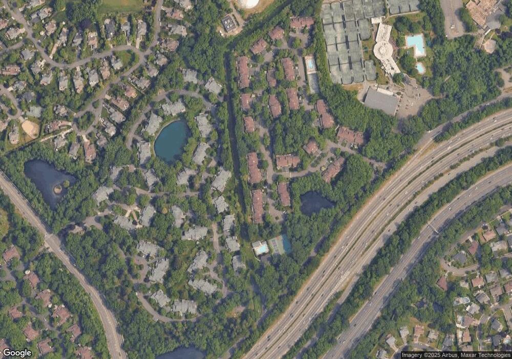 43 Yale Dr, Manhasset, NY 11030 - photo 1