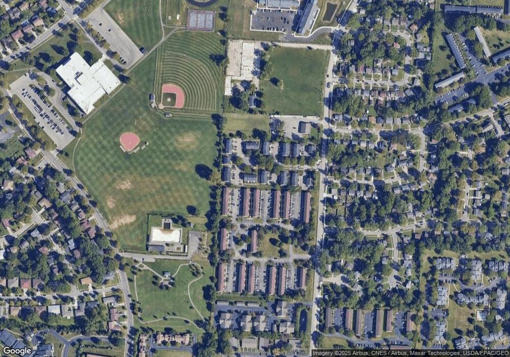 2079 Sprucefield Rd, Columbus, OH 43229 - photo 1