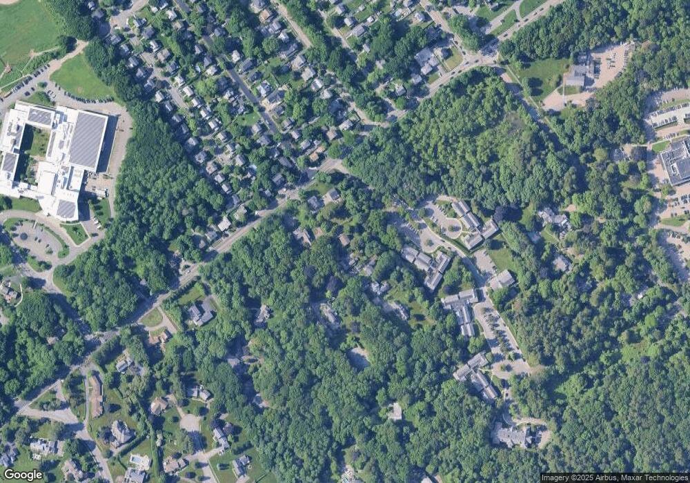 22 Holmes Ln, Milton, MA 02186 - photo 1