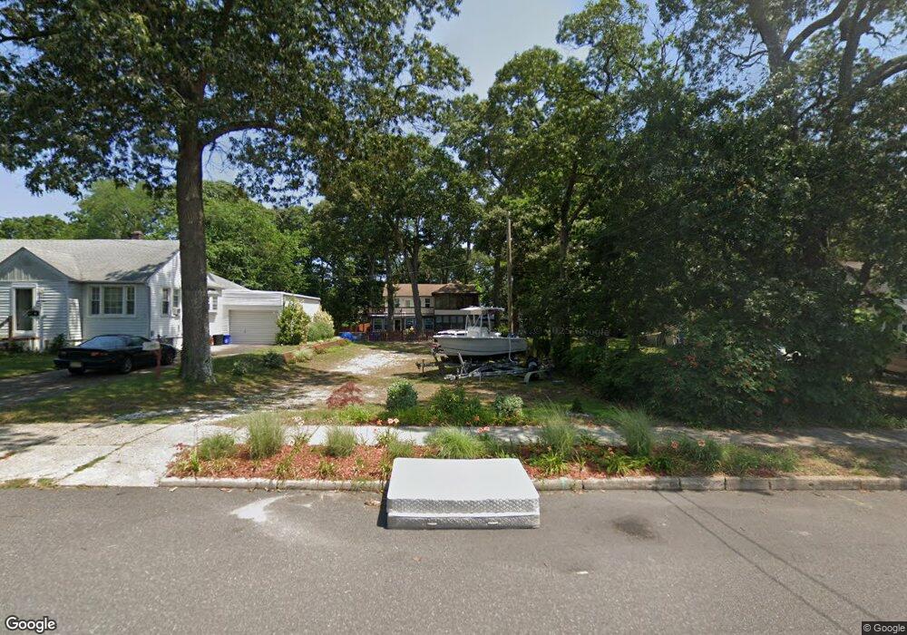 21 E Groveland Ave, Somers Point, NJ 08244 - photo 1