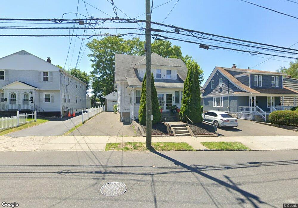 381 Beechmont Ave, Bridgeport, CT 06606 - photo 1