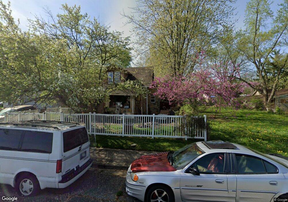 835 Hazlett St, Anderson, IN 46016 - photo 1