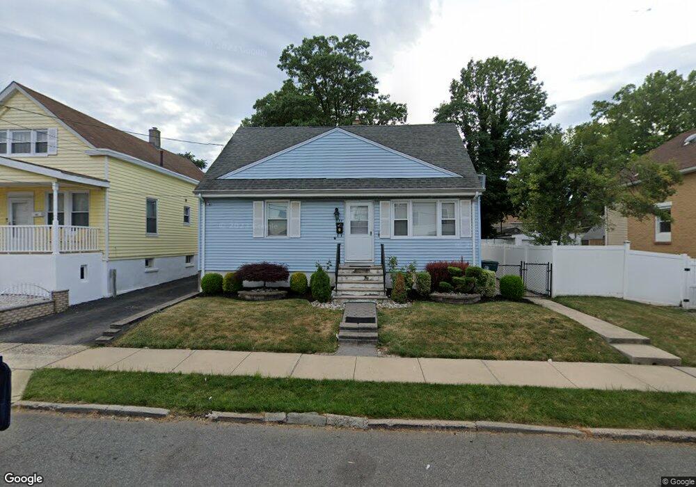 633 Carlock Ave, Perth Amboy, NJ 08861 - photo 1