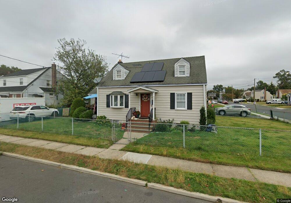 2537 Allen Ave, Union, NJ 07083 - photo 1