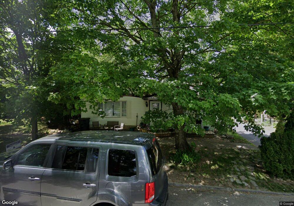 511 N Main St, Warren, IN 46792 - photo 1